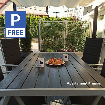 Bialy Dom - 2 Bedrooms Katoviçe Dış mekan fotoğraf