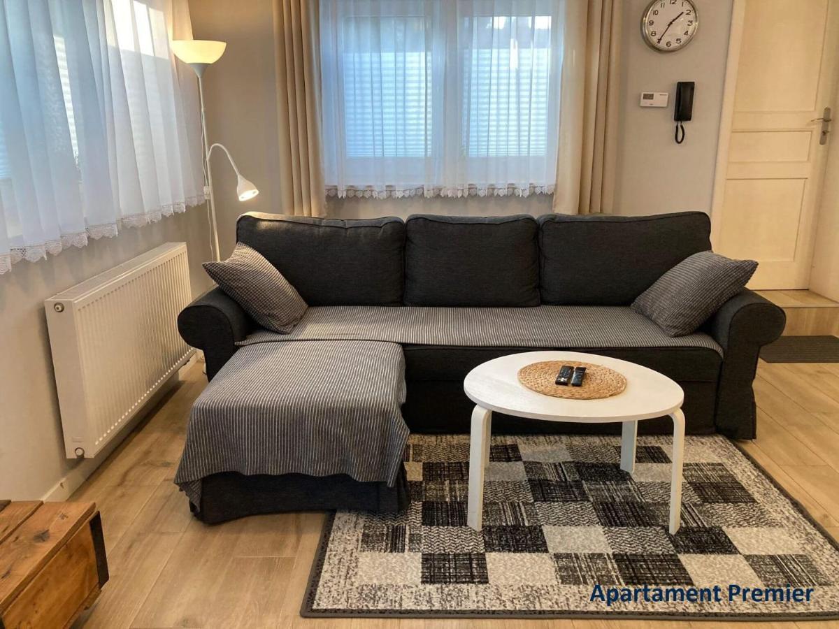 Bialy Dom - 2 Bedrooms Katoviçe Dış mekan fotoğraf