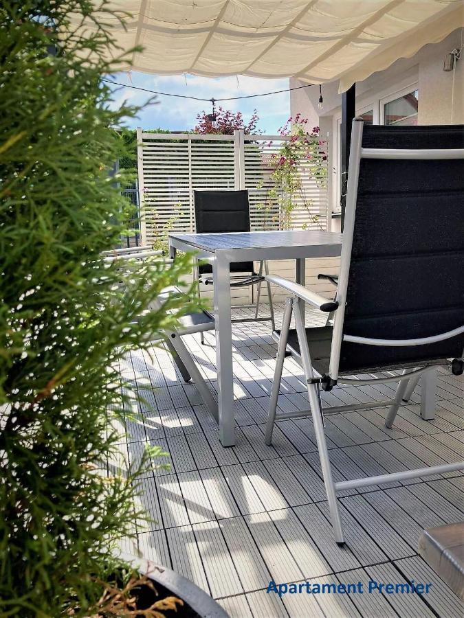 Bialy Dom - 2 Bedrooms Katoviçe Dış mekan fotoğraf