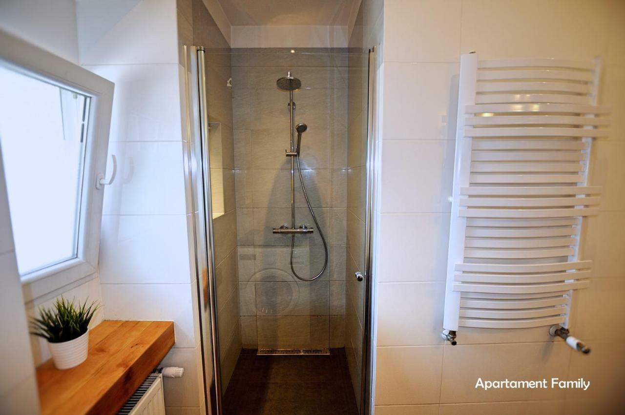 Bialy Dom - 2 Bedrooms Katoviçe Dış mekan fotoğraf
