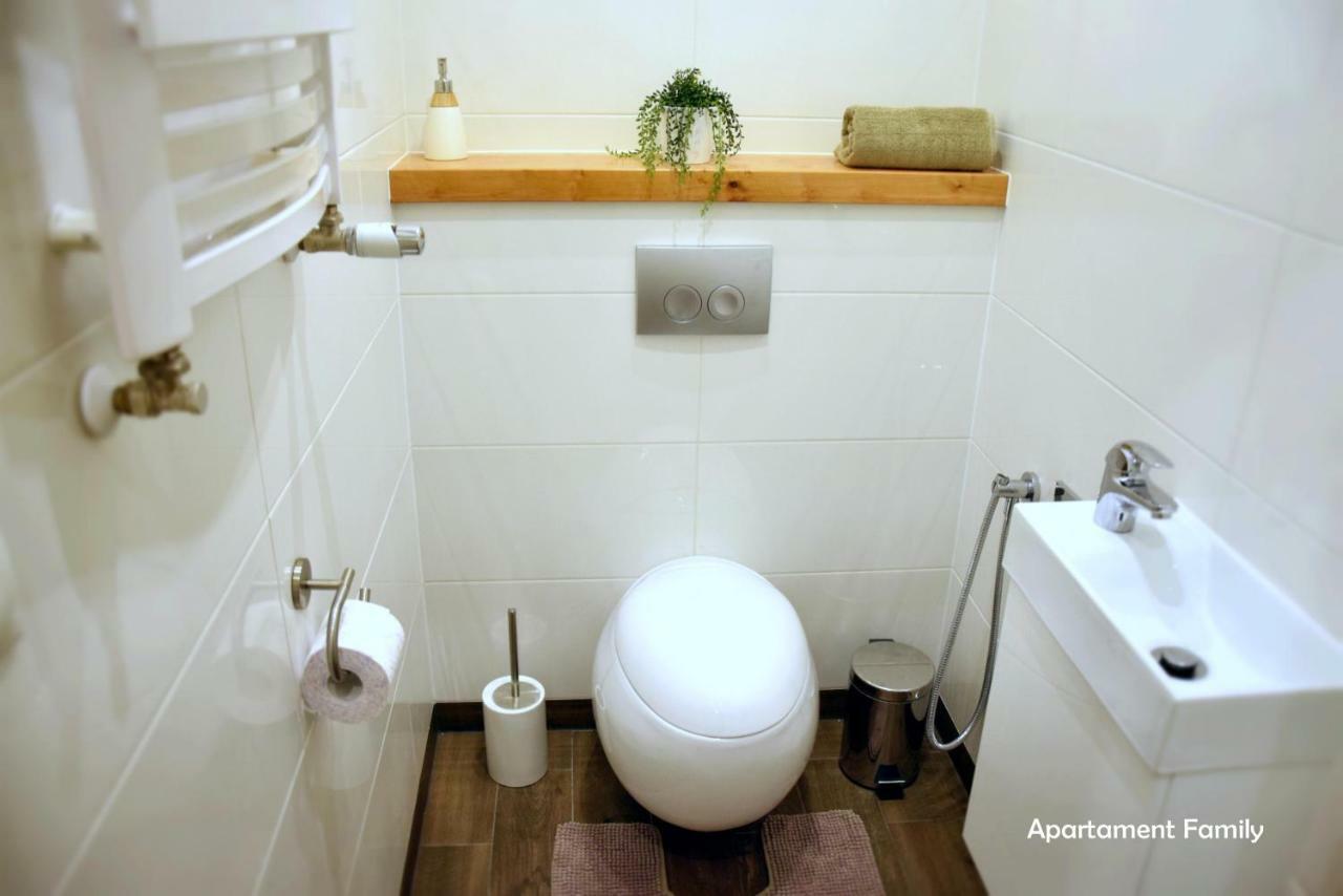 Bialy Dom - 2 Bedrooms Katoviçe Dış mekan fotoğraf