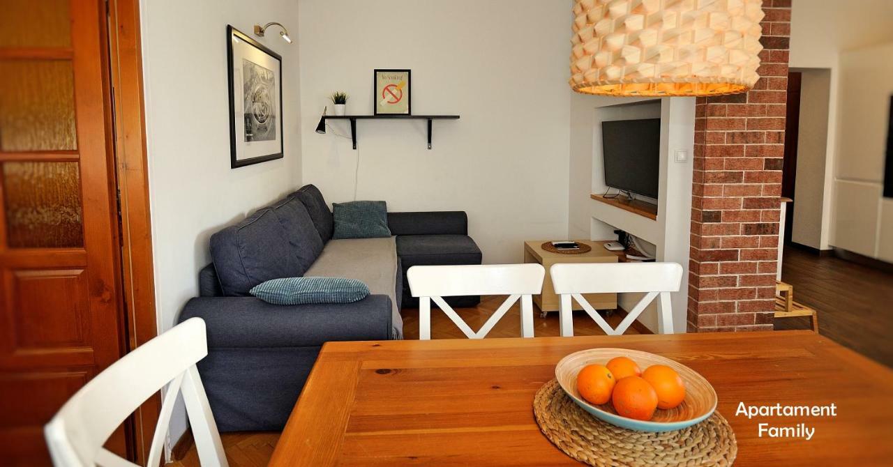 Bialy Dom - 2 Bedrooms Katoviçe Dış mekan fotoğraf