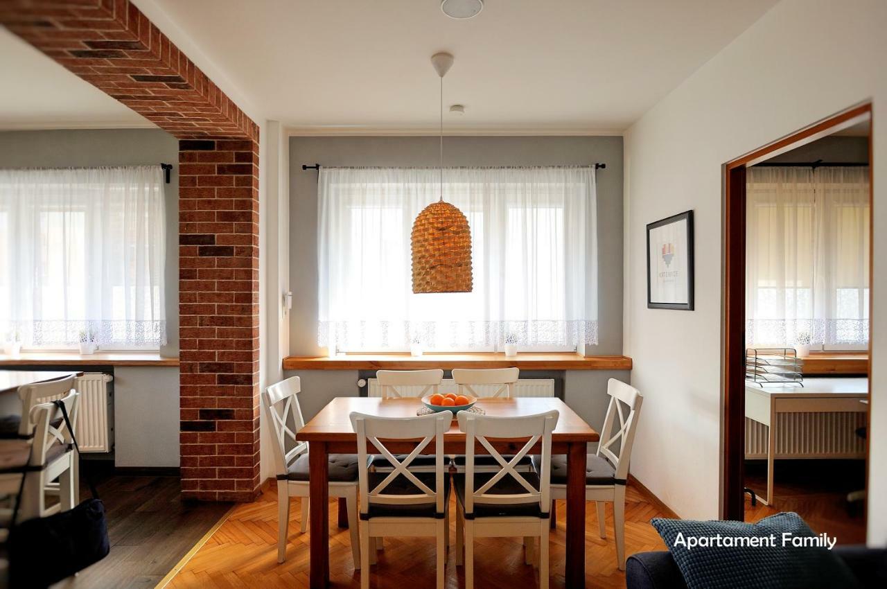 Bialy Dom - 2 Bedrooms Katoviçe Dış mekan fotoğraf