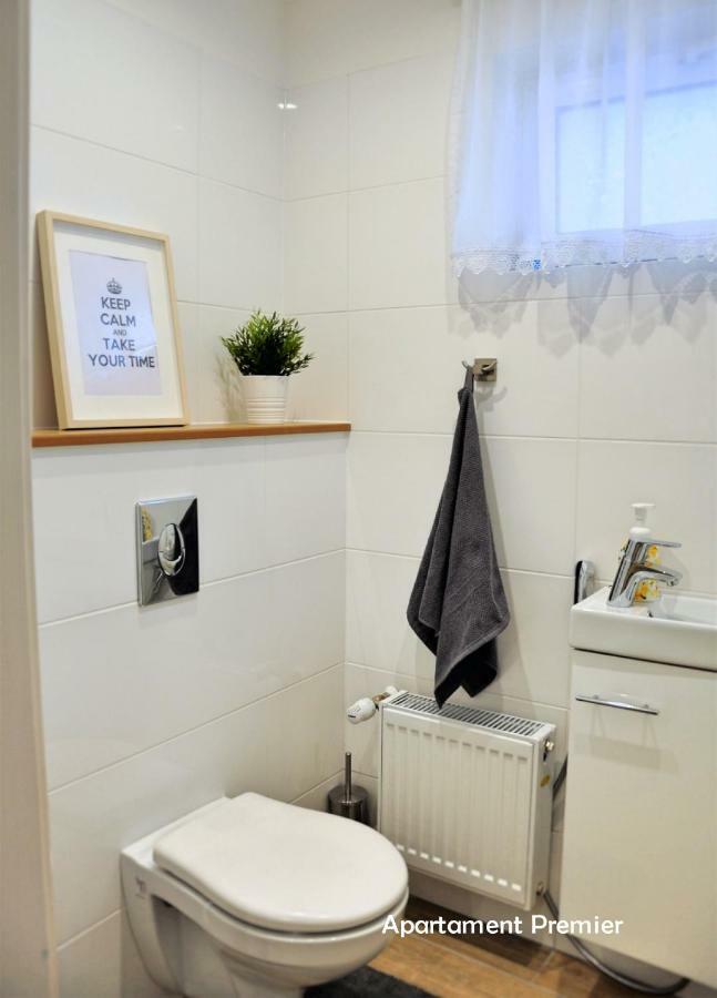 Bialy Dom - 2 Bedrooms Katoviçe Dış mekan fotoğraf