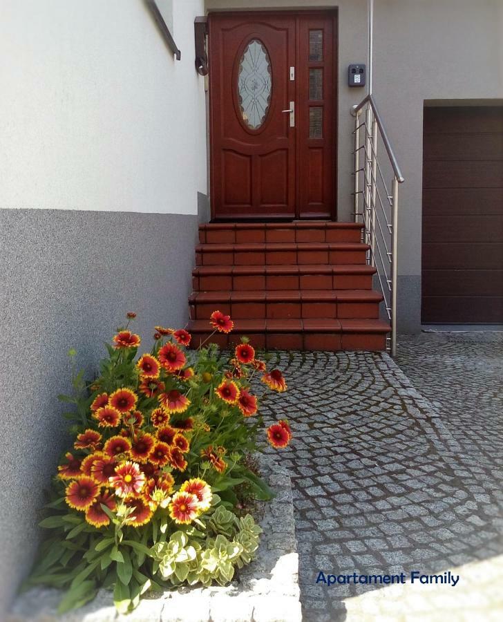 Bialy Dom - 2 Bedrooms Katoviçe Dış mekan fotoğraf